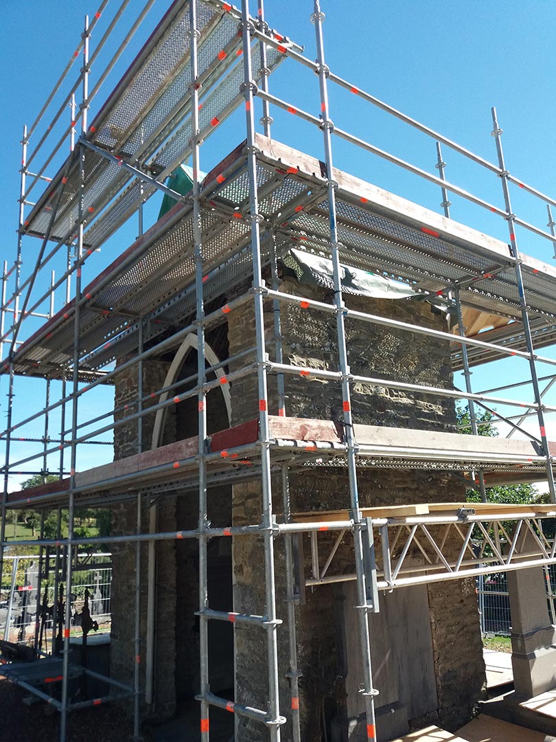 Restauration de la chapelle de l’ancien cimetière et des statuaire du Calvaire de Lesve